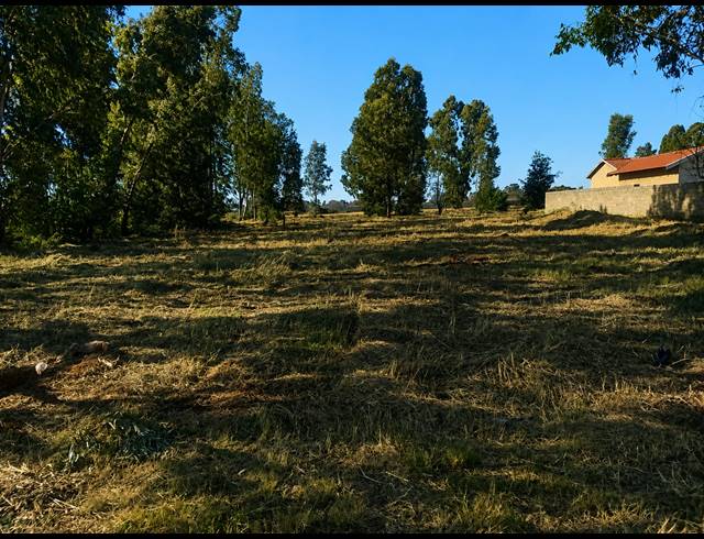 1,119M² VACANT LAND FOR SALE IN KOOKRUS